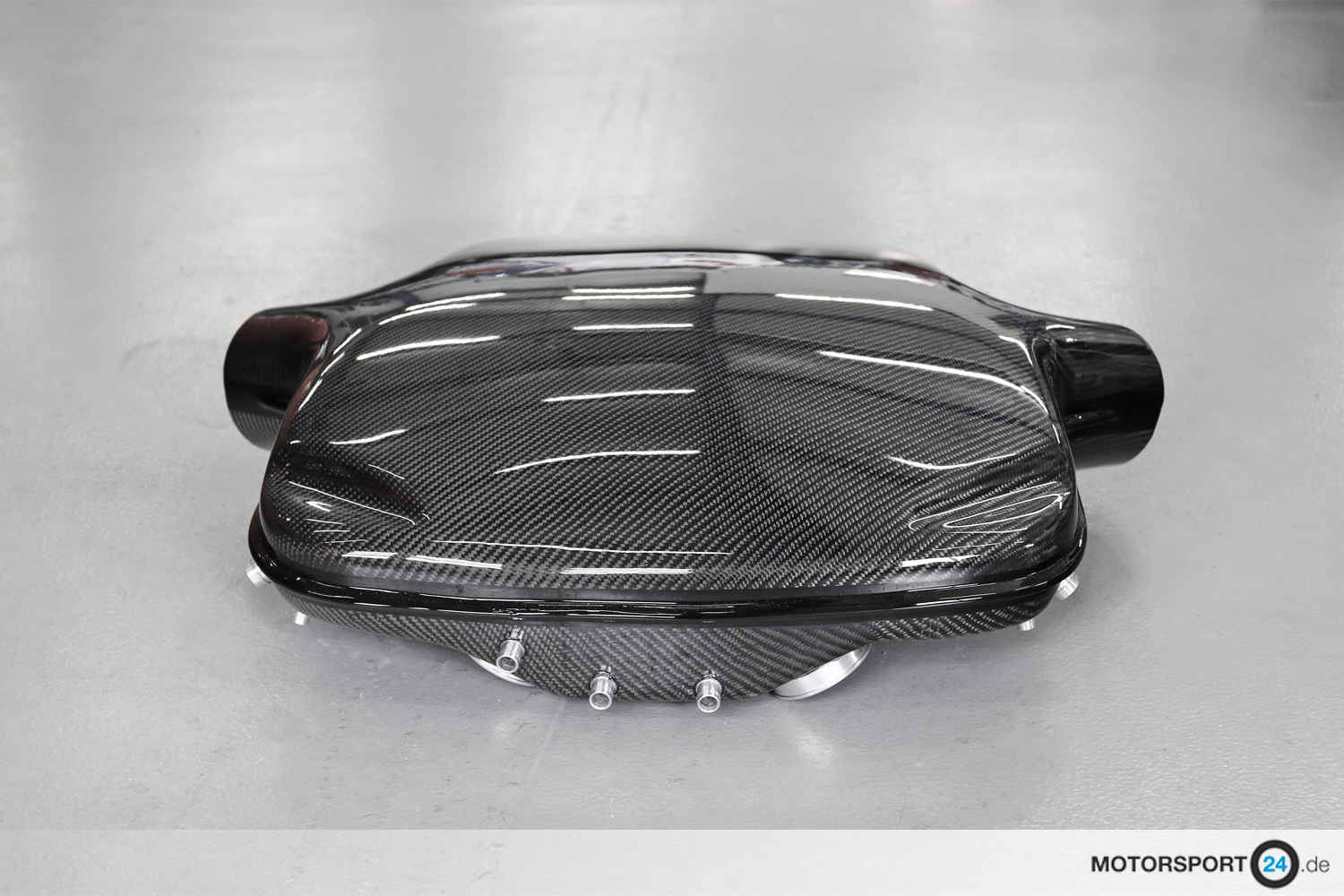 BMW M5 E60 S85 Airbox