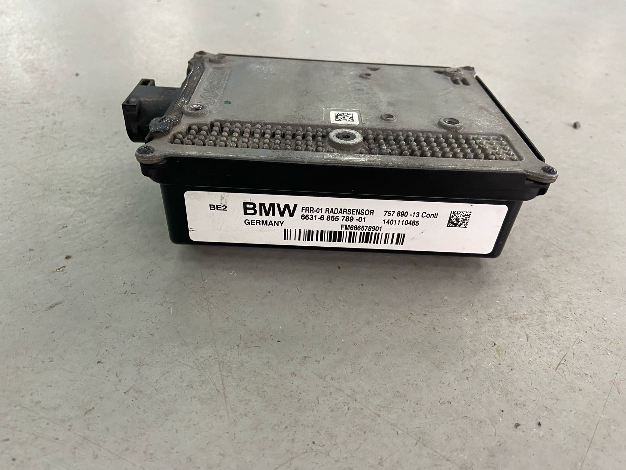 BMW Radar Sensor 6631-6 865 789 -01