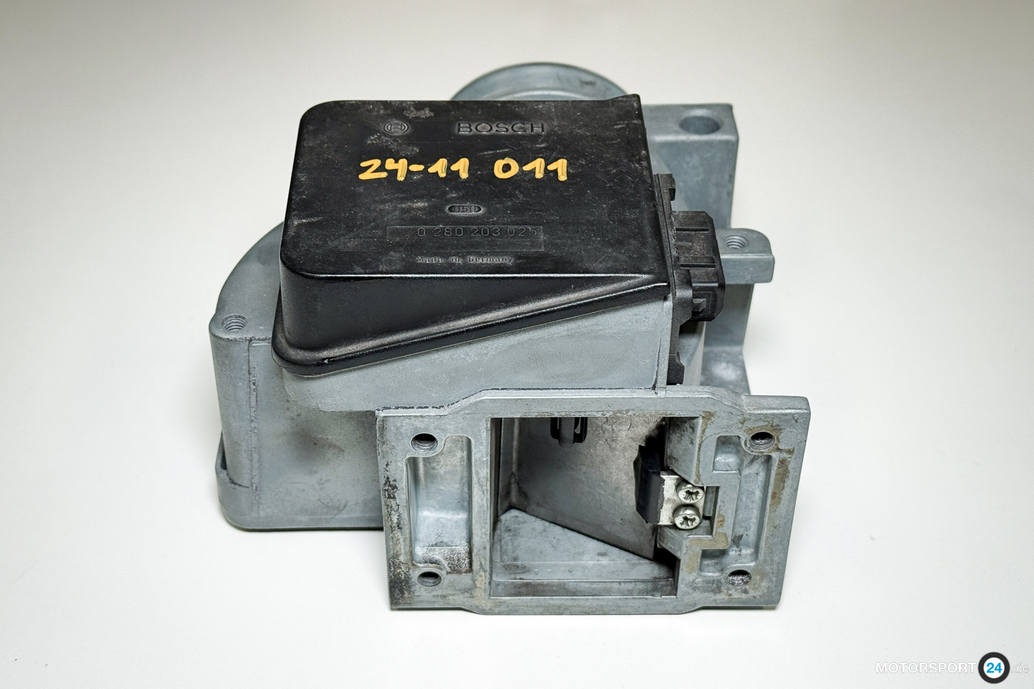 BMW M5 E28 Luftmassenmesser M88/3 0280203025
